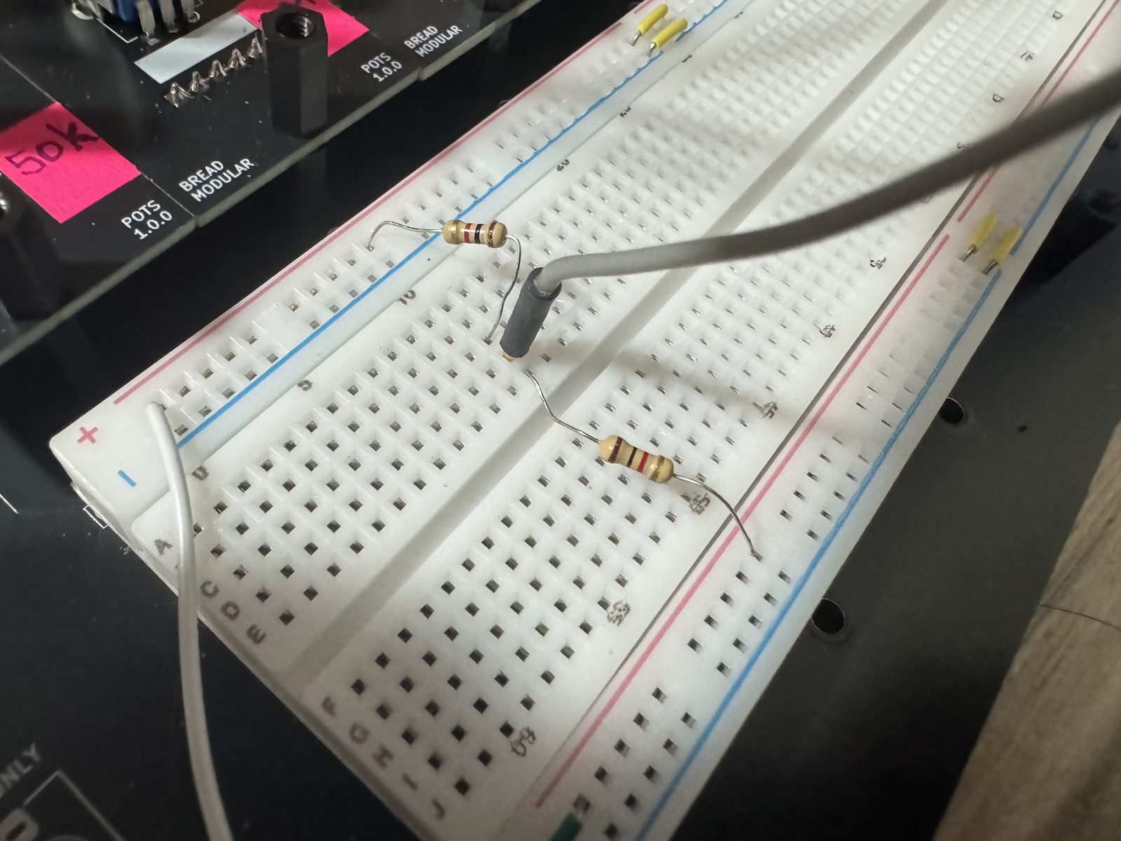 Potentiometer referenced to 1.65V
